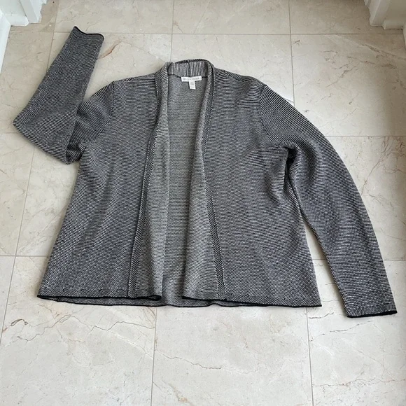 Eileen Fisher women’s Linen Cardigan - Picture 5 of 8